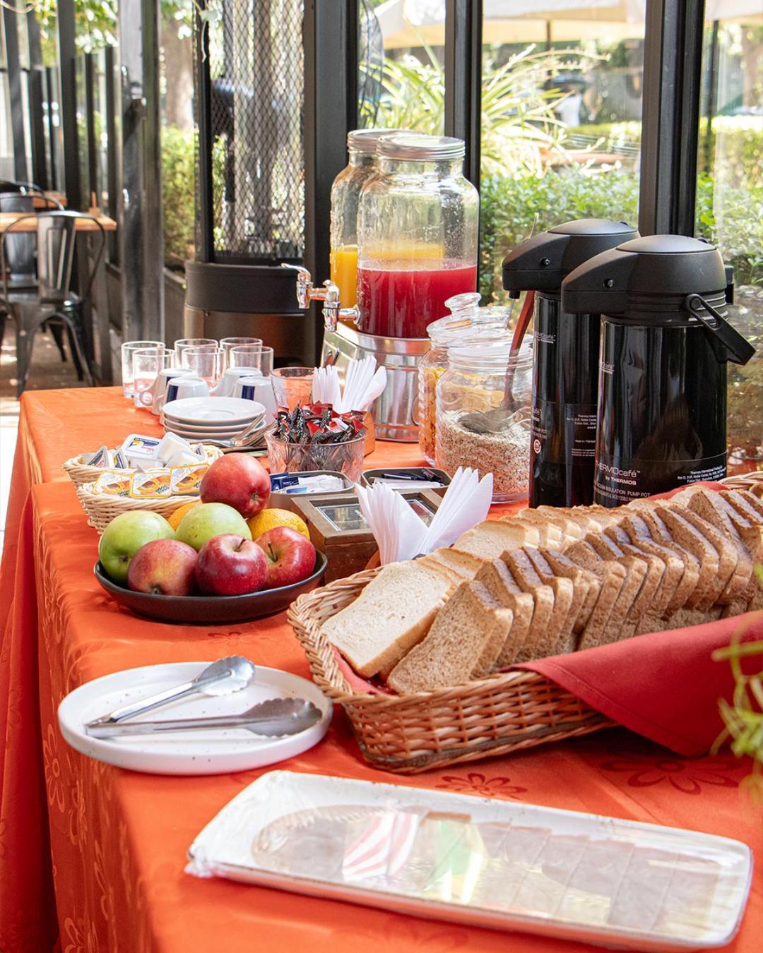 Tagle Casa Del Lado Santiago Providencia Bed & Breakfast Екстериор снимка